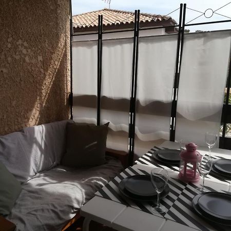 Appartement Terrasse Vue Mer, Plage Gorguette A 1 Minute A Pied, Wifi,Clim Parking Collectif Sanary-sur-Mer Exteriör bild